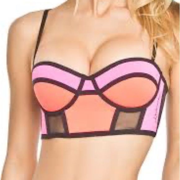 BALANCED TECH COLOUR BLOCKED SWIM TOP/sport bra. Sz MED. BNWOT - Picture 4 of 11